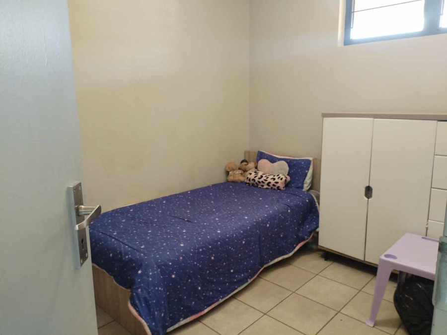 To Let 2 Bedroom Property for Rent in La Montagne Gauteng