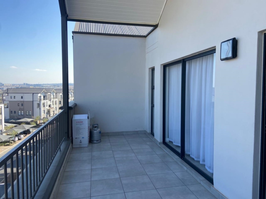 2 Bedroom Property for Sale in Waterfall Gauteng