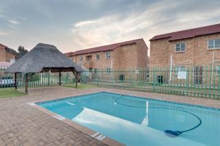 2 Bedroom Property for Sale in Liefde en Vrede Gauteng