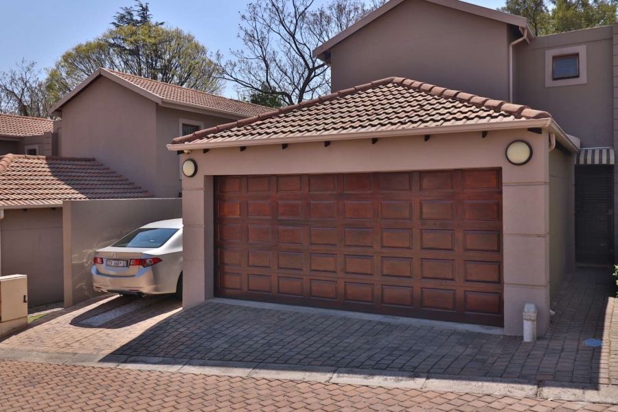 3 Bedroom Property for Sale in Ferndale Gauteng