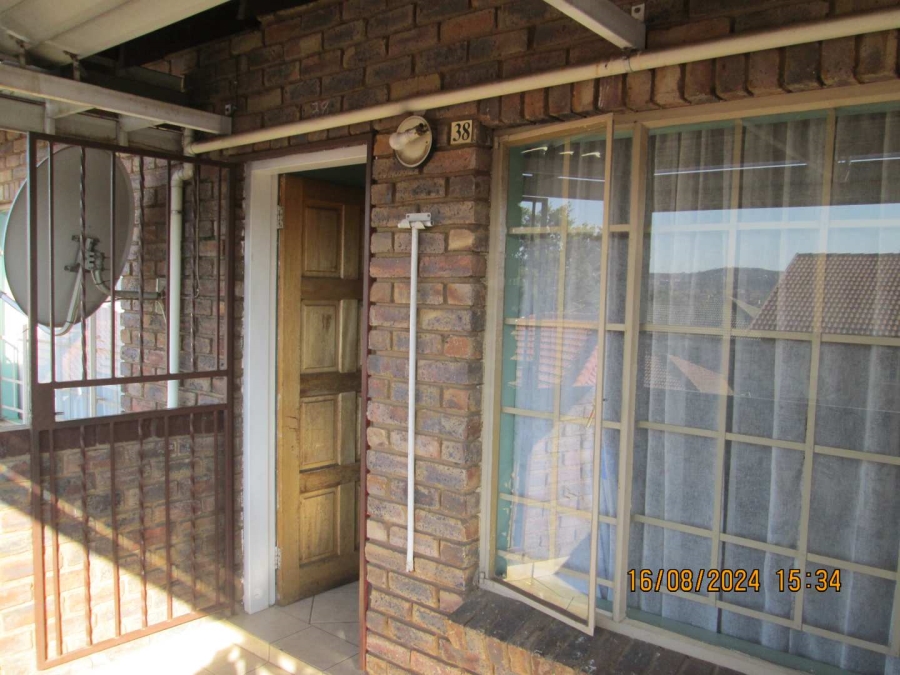 2 Bedroom Property for Sale in Proclamation Hill Gauteng