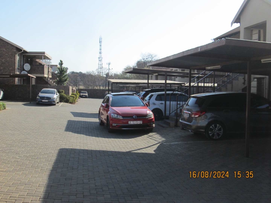 2 Bedroom Property for Sale in Proclamation Hill Gauteng