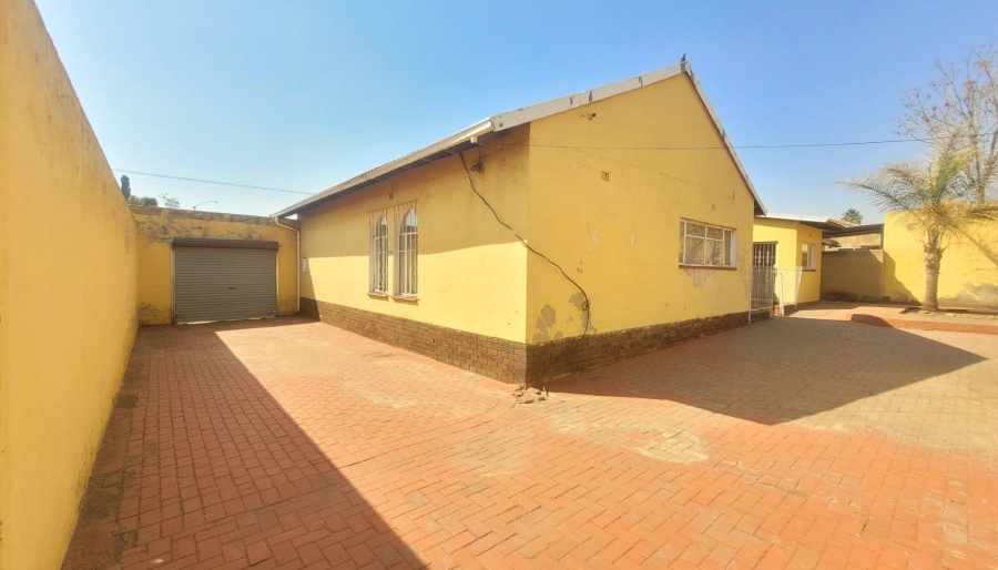 4 Bedroom Property for Sale in Leondale Gauteng