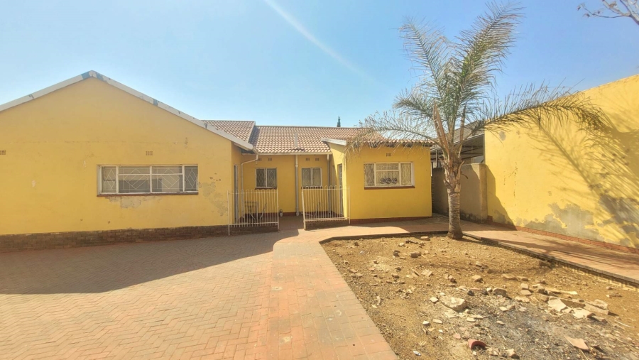 4 Bedroom Property for Sale in Leondale Gauteng