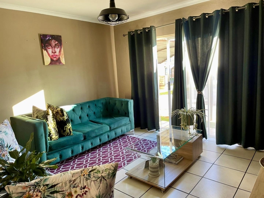 2 Bedroom Property for Sale in Weltevreden Park Gauteng