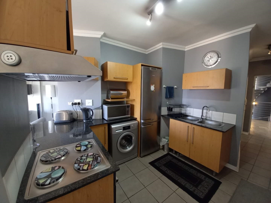 To Let 1 Bedroom Property for Rent in Killarney Gauteng