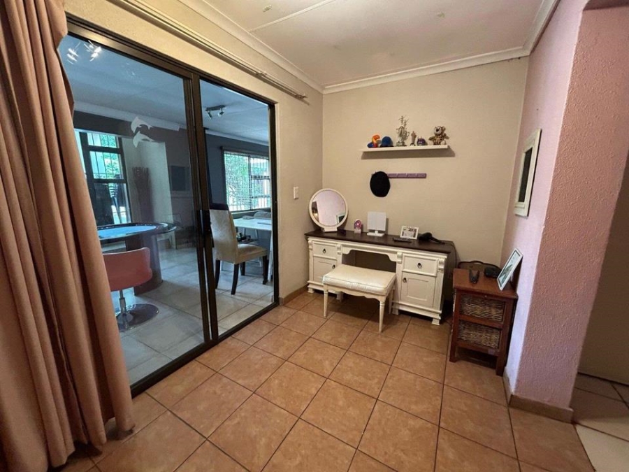 3 Bedroom Property for Sale in Brackenhurst Gauteng