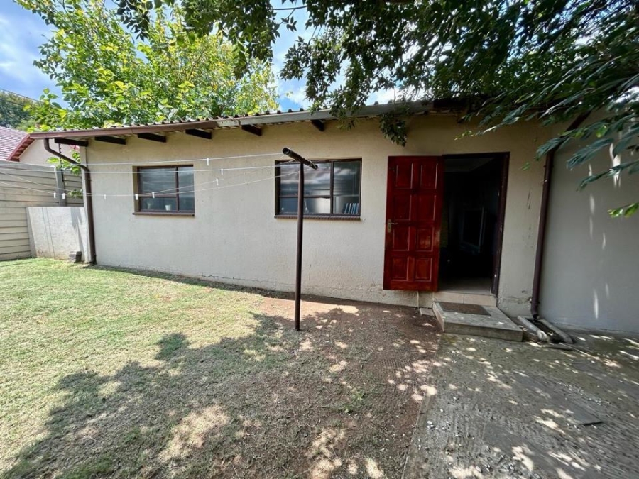 3 Bedroom Property for Sale in Brackenhurst Gauteng