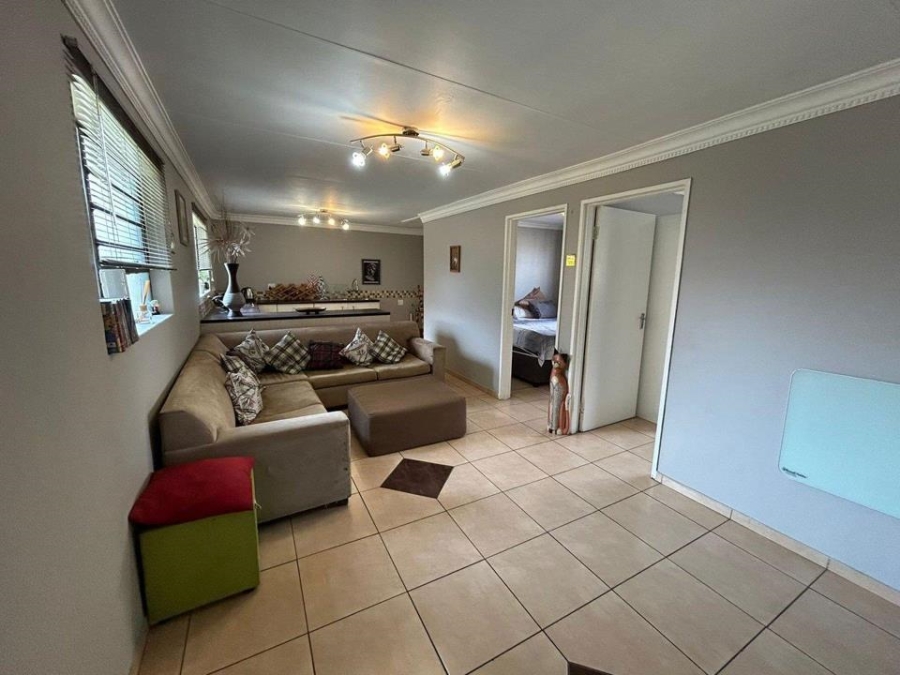 3 Bedroom Property for Sale in Brackenhurst Gauteng