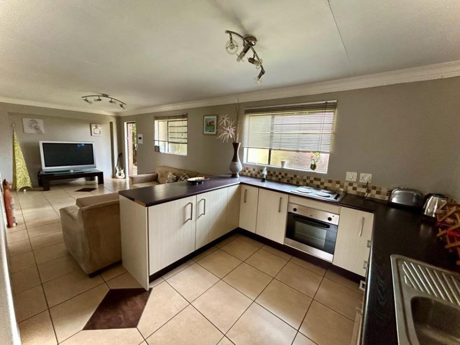 3 Bedroom Property for Sale in Brackenhurst Gauteng