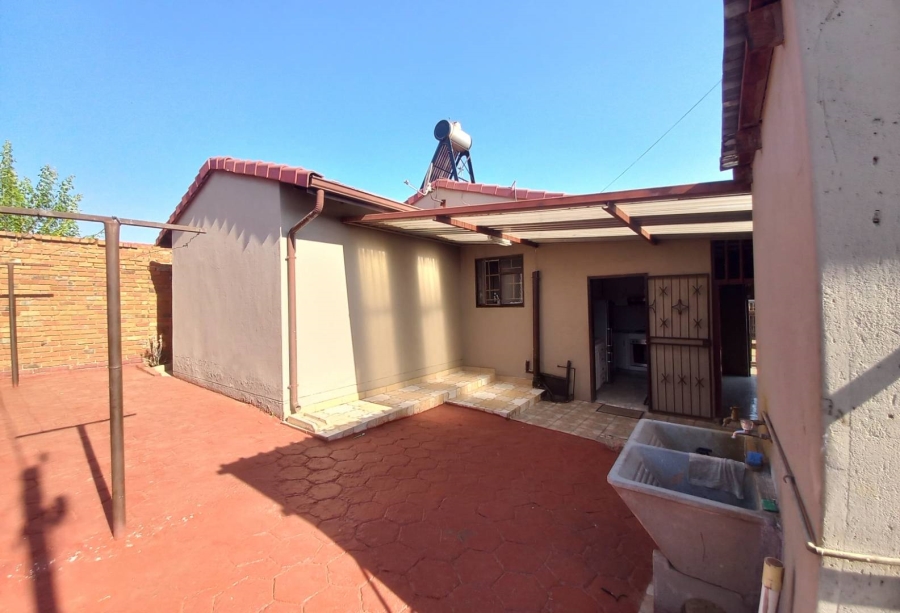 3 Bedroom Property for Sale in Atteridgeville Gauteng