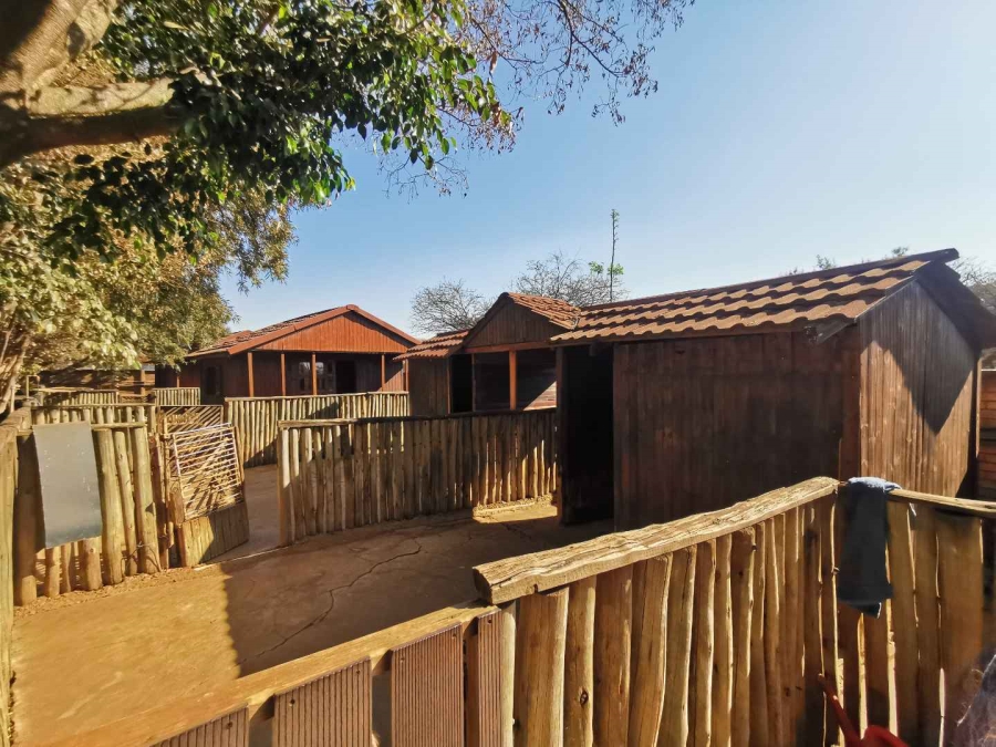 4 Bedroom Property for Sale in Kameeldrift East Gauteng