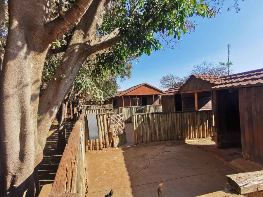 4 Bedroom Property for Sale in Kameeldrift East Gauteng