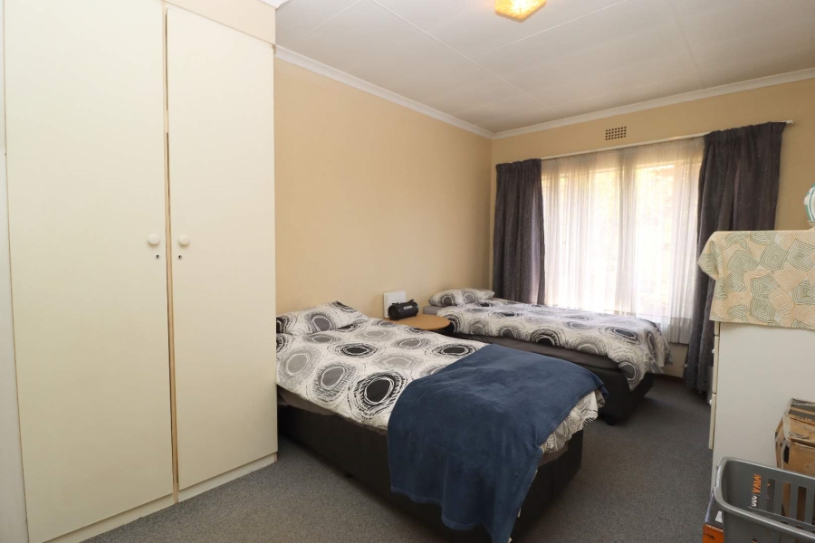 2 Bedroom Property for Sale in Birchleigh Gauteng