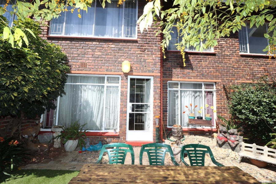 2 Bedroom Property for Sale in Birchleigh Gauteng