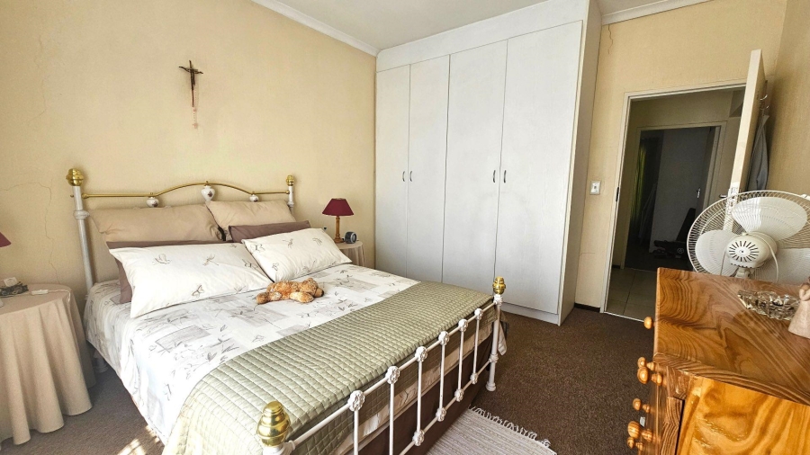 2 Bedroom Property for Sale in Weltevreden Park Gauteng