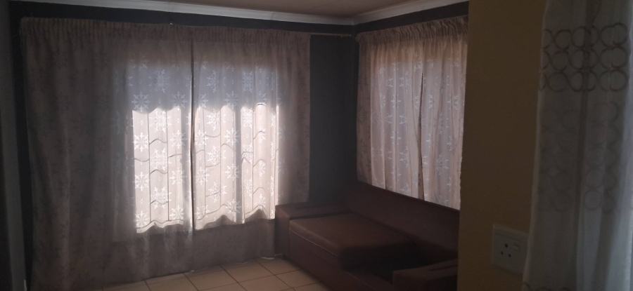 To Let 3 Bedroom Property for Rent in Soshanguve East Gauteng