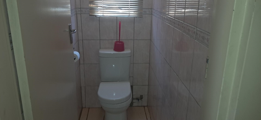 To Let 3 Bedroom Property for Rent in Soshanguve East Gauteng