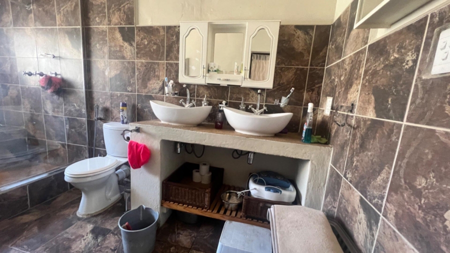 3 Bedroom Property for Sale in Mondeor Gauteng