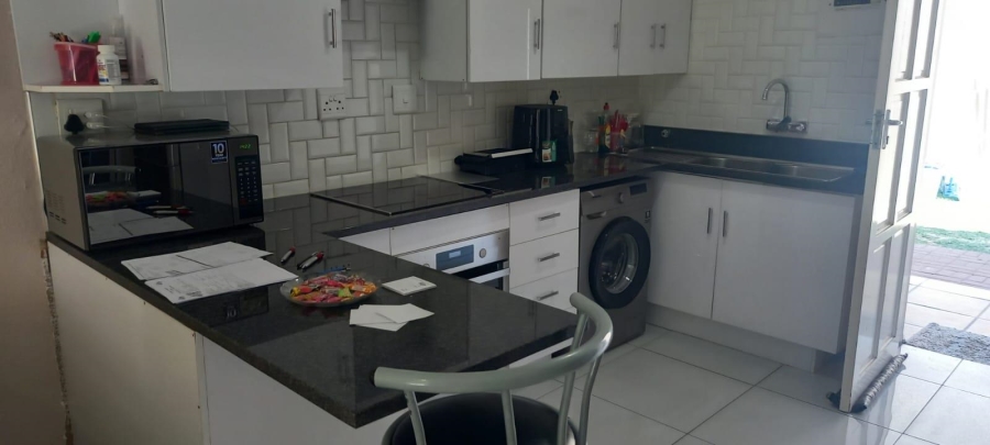 3 Bedroom Property for Sale in Florentia Gauteng