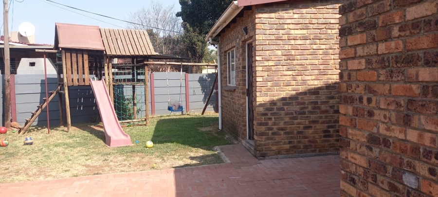 3 Bedroom Property for Sale in Randhart Gauteng