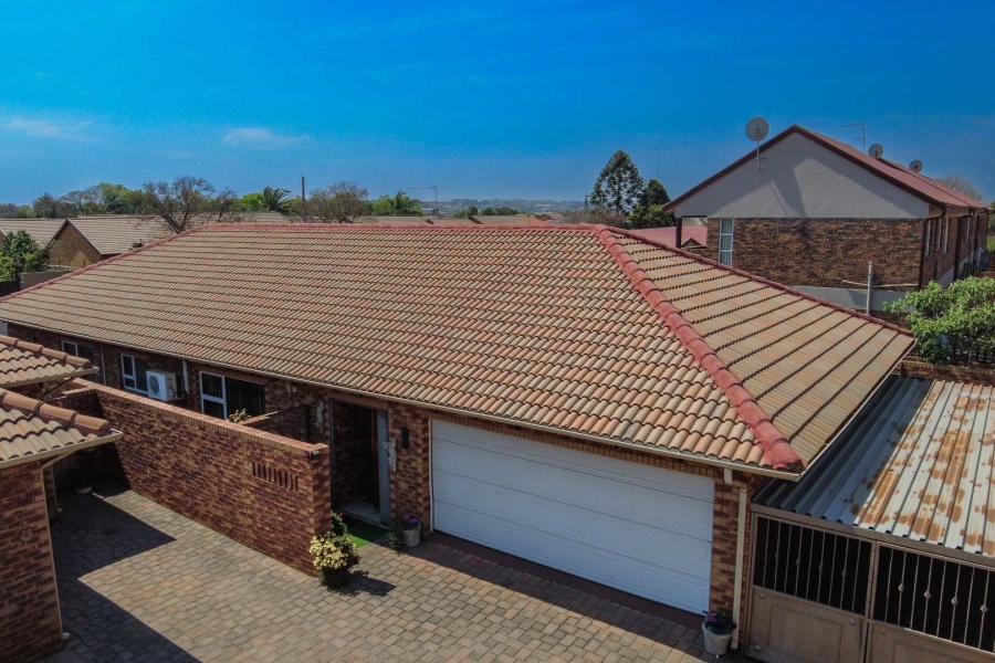 3 Bedroom Property for Sale in New Redruth Gauteng