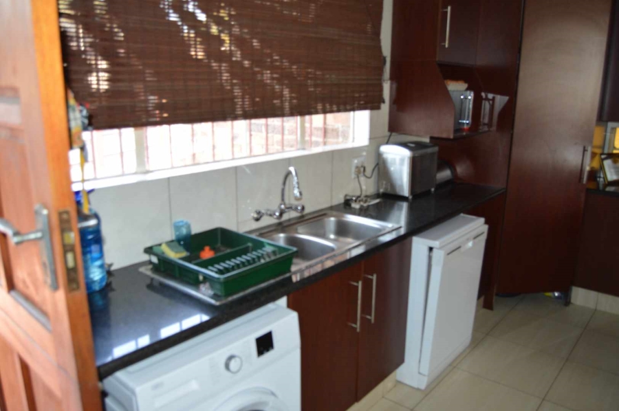 4 Bedroom Property for Sale in Randhart Gauteng