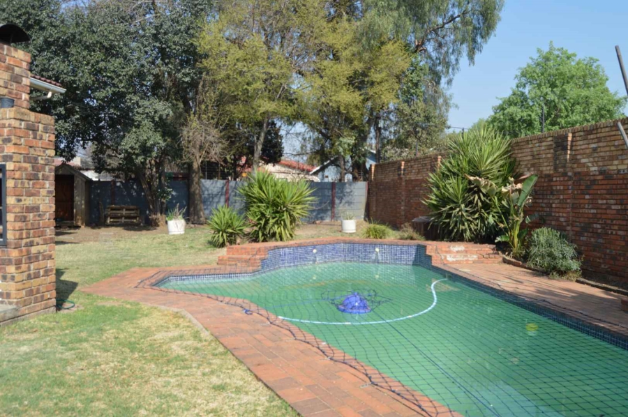 4 Bedroom Property for Sale in Randhart Gauteng