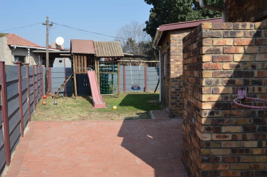 4 Bedroom Property for Sale in Randhart Gauteng