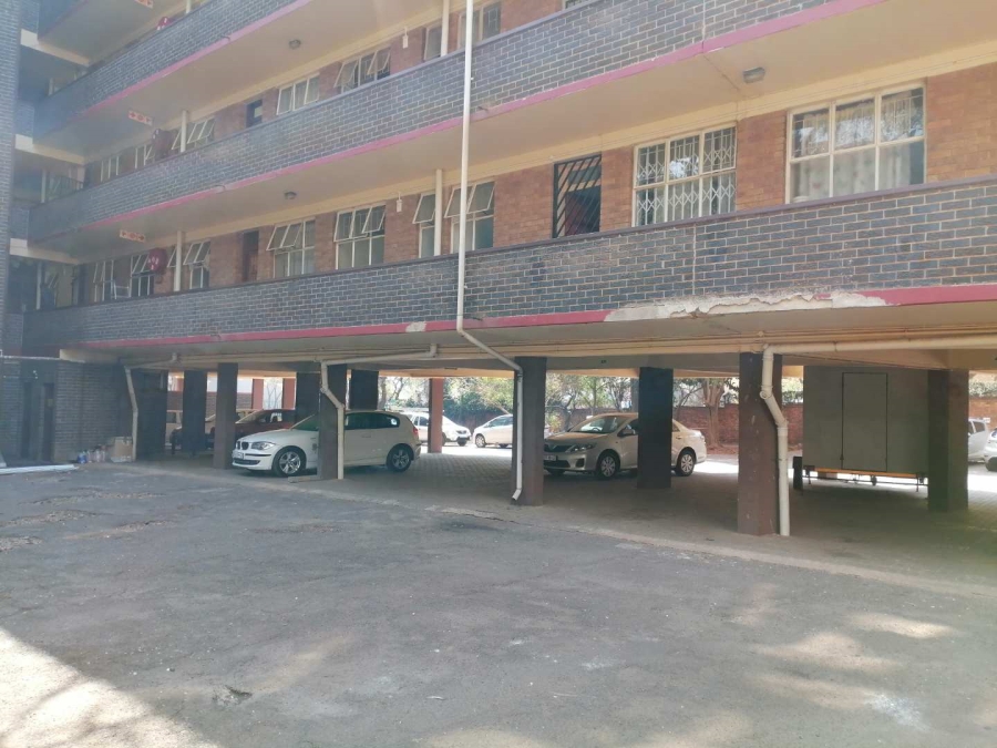 2 Bedroom Property for Sale in Muckleneuk Gauteng