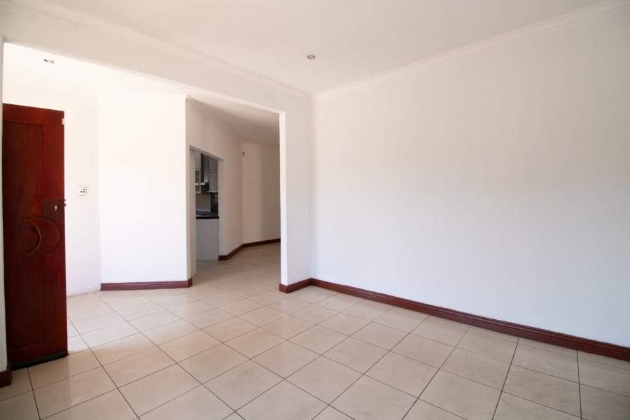 4 Bedroom Property for Sale in Mackenzie Park Gauteng