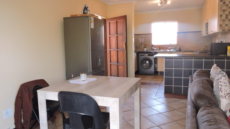 2 Bedroom Property for Sale in Eco Park Gauteng