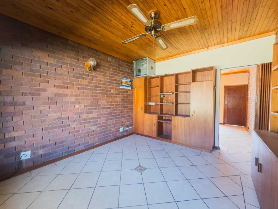 3 Bedroom Property for Sale in Monument Park Ext 8 Gauteng