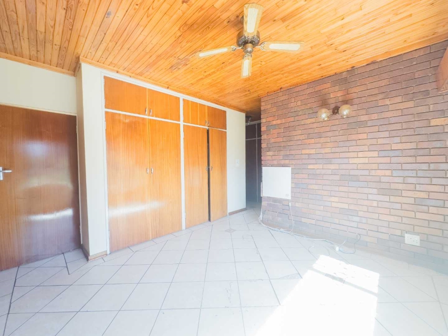 3 Bedroom Property for Sale in Monument Park Ext 8 Gauteng