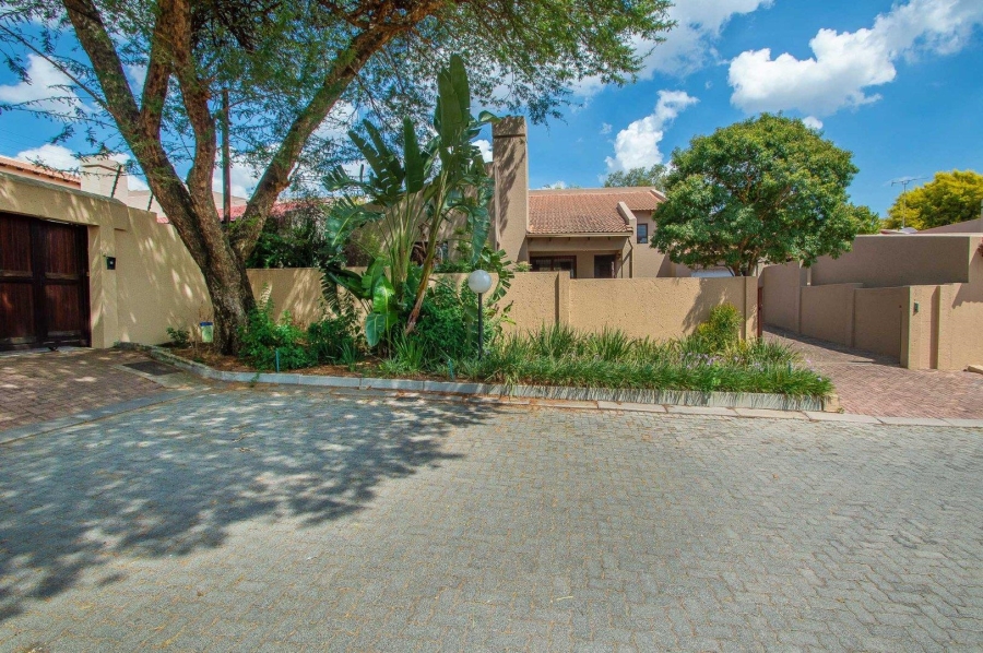 2 Bedroom Property for Sale in Noordhang Gauteng