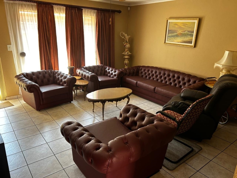 3 Bedroom Property for Sale in New Redruth Gauteng