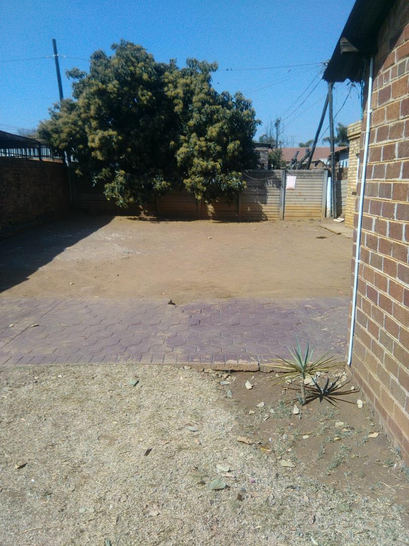 4 Bedroom Property for Sale in Eersterust Gauteng