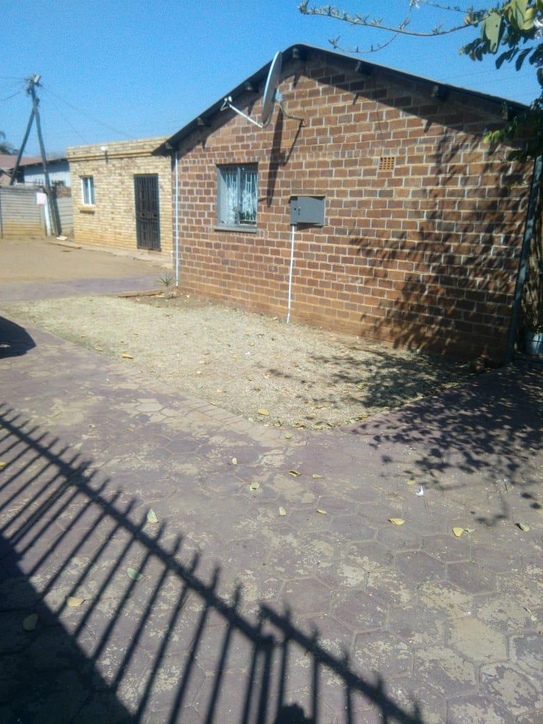 4 Bedroom Property for Sale in Eersterust Gauteng