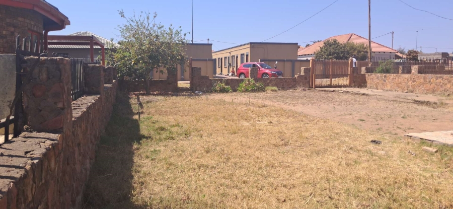 2 Bedroom Property for Sale in Soshanguve JJ Gauteng