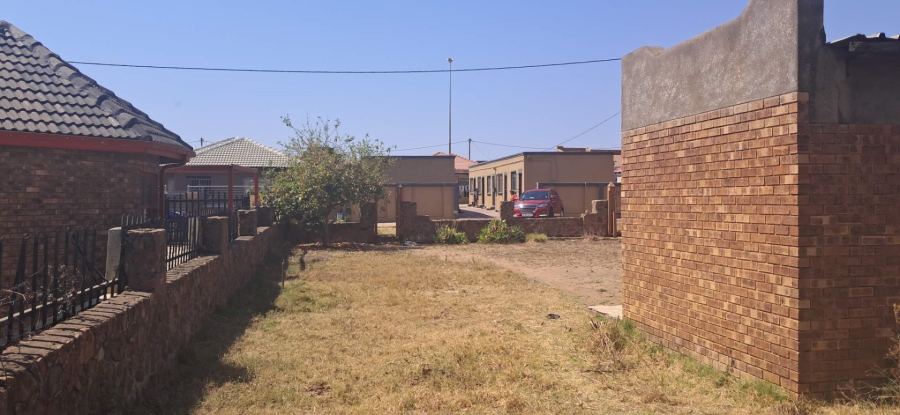 2 Bedroom Property for Sale in Soshanguve JJ Gauteng