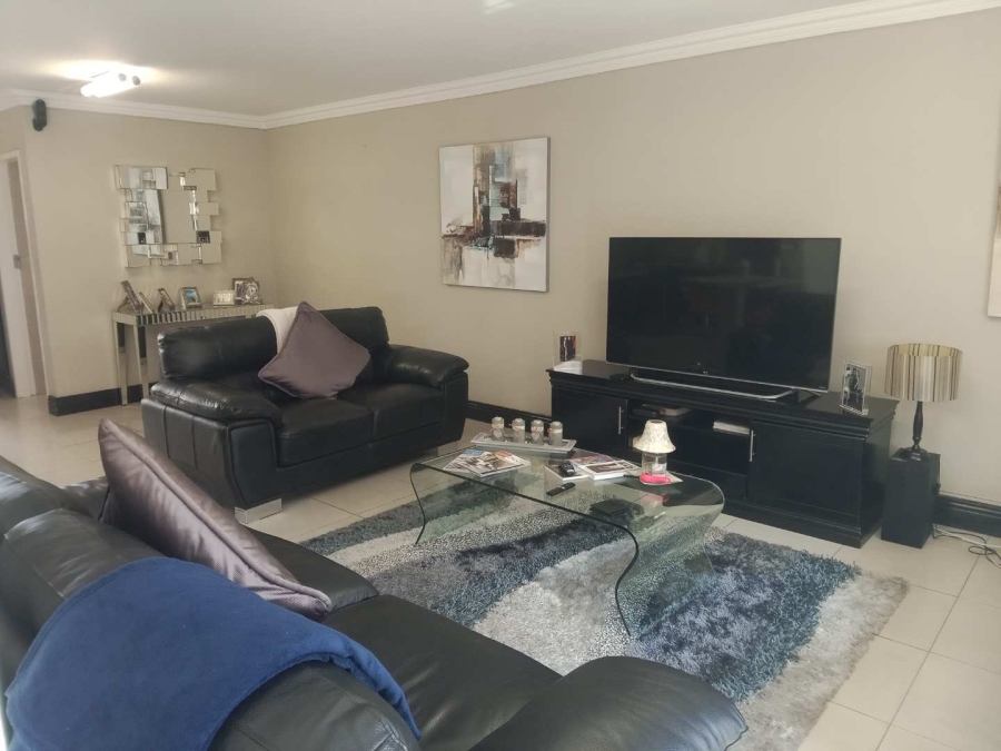 3 Bedroom Property for Sale in Bassonia Gauteng