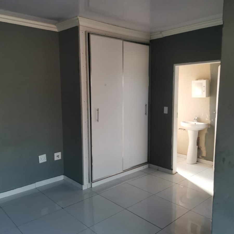 To Let 0 Bedroom Property for Rent in Protea Glen Gauteng