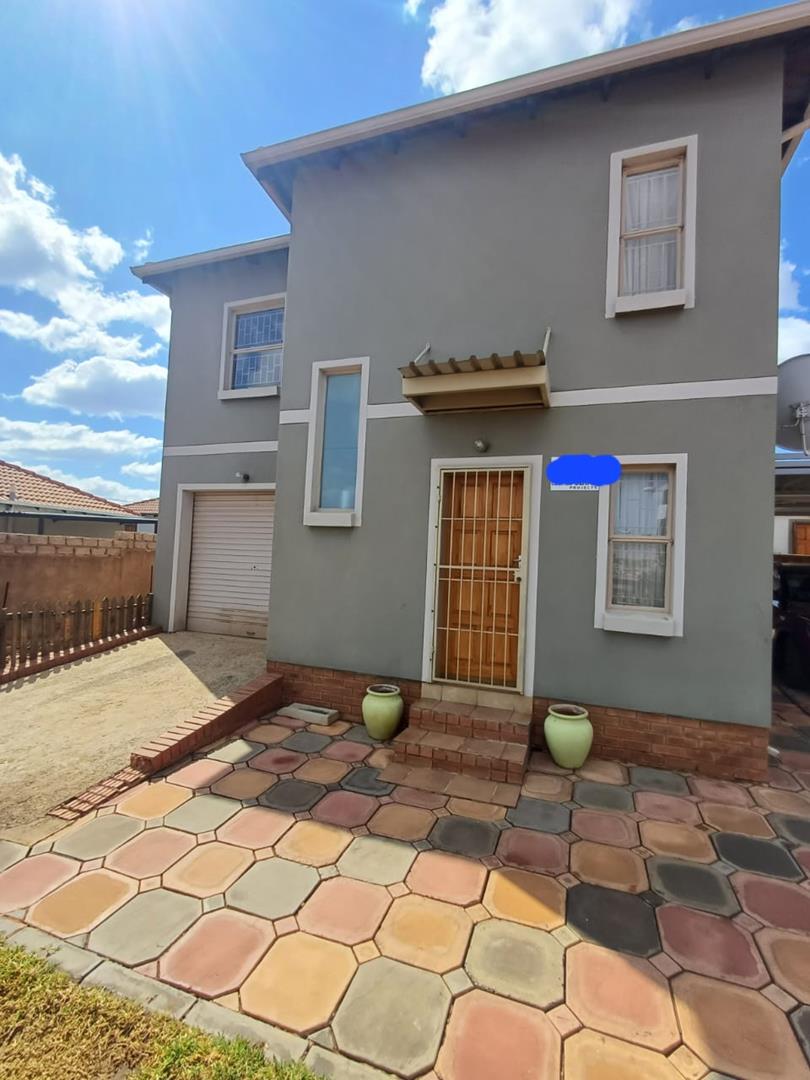 3 Bedroom Property for Sale in Mahube Valley Gauteng