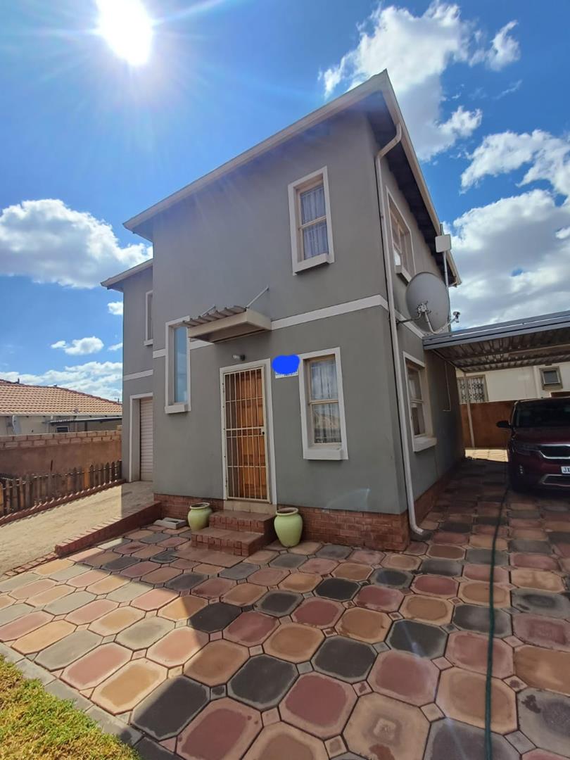 3 Bedroom Property for Sale in Mahube Valley Gauteng