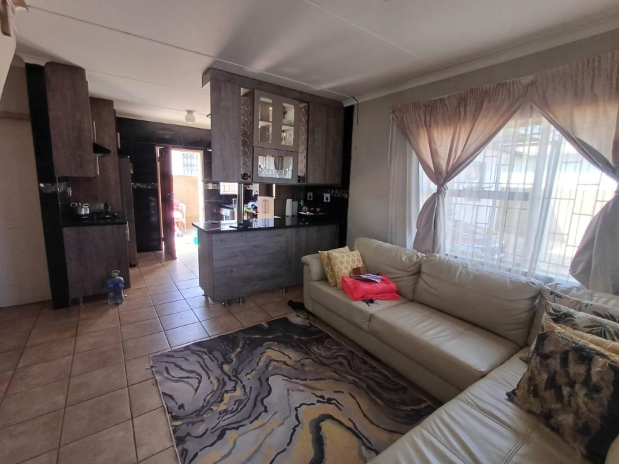 3 Bedroom Property for Sale in Mahube Valley Gauteng