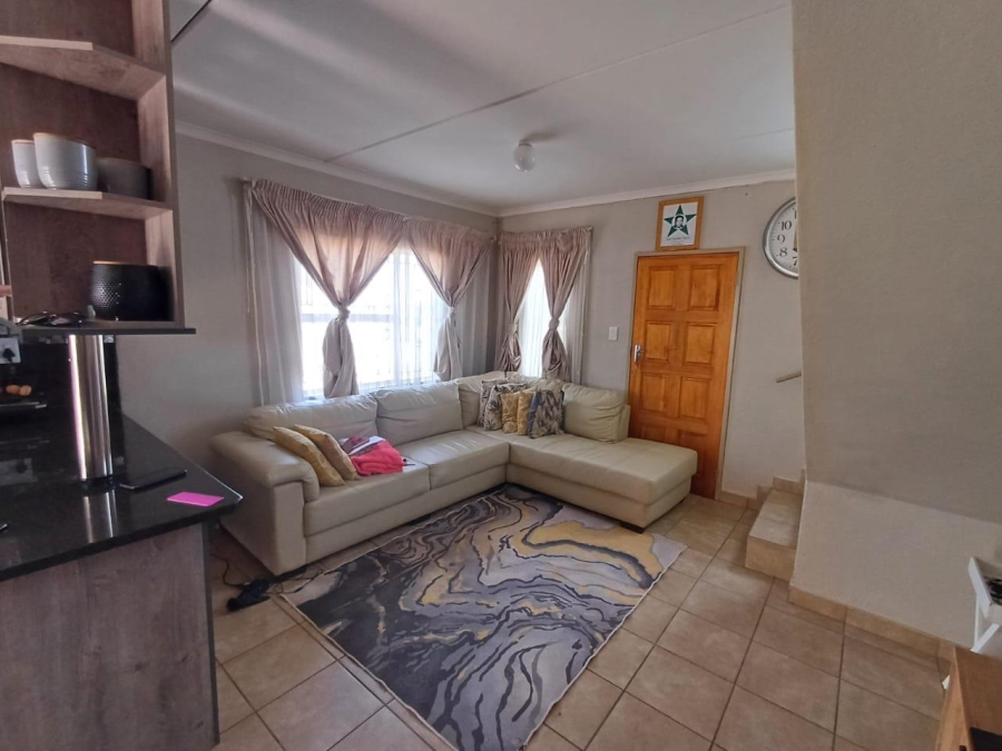 3 Bedroom Property for Sale in Mahube Valley Gauteng