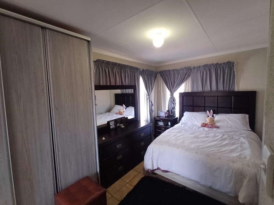 3 Bedroom Property for Sale in Mahube Valley Gauteng