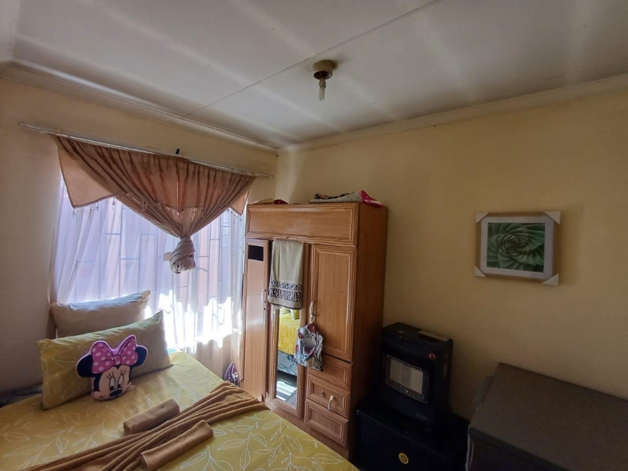 2 Bedroom Property for Sale in Mamelodi East Gauteng