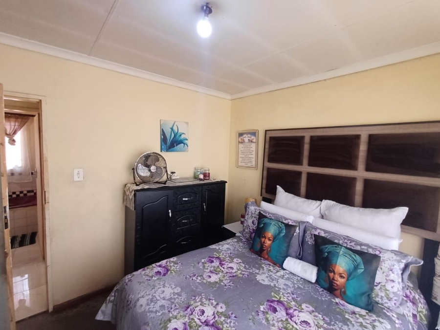 2 Bedroom Property for Sale in Mamelodi East Gauteng