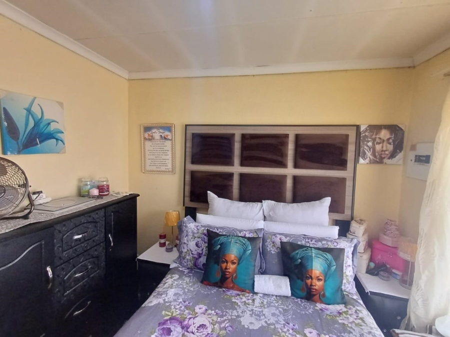 2 Bedroom Property for Sale in Mamelodi East Gauteng